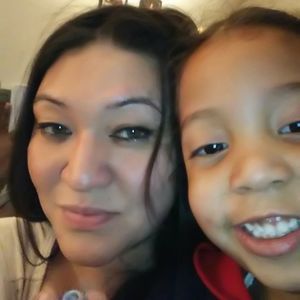 Meet your Posher, Dana